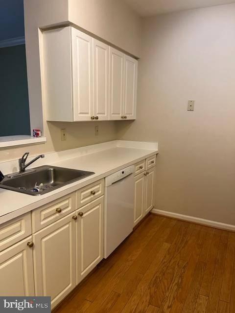 Herndon, VA 20170,12913 ALTON SQ #212