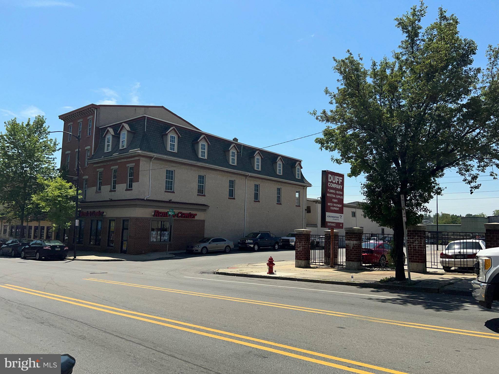 Norristown, PA 19401,219 E MAIN ST