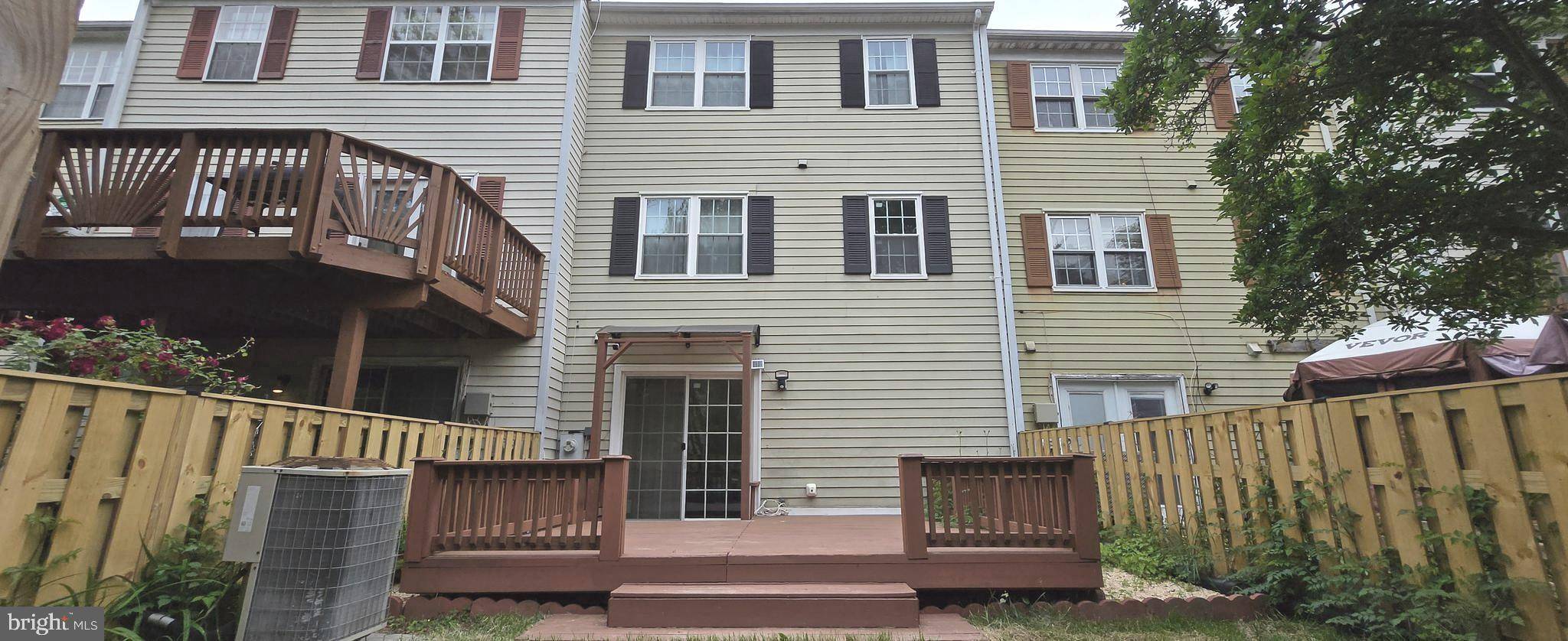 Lanham, MD 20706,6924 WOODSTREAM LN