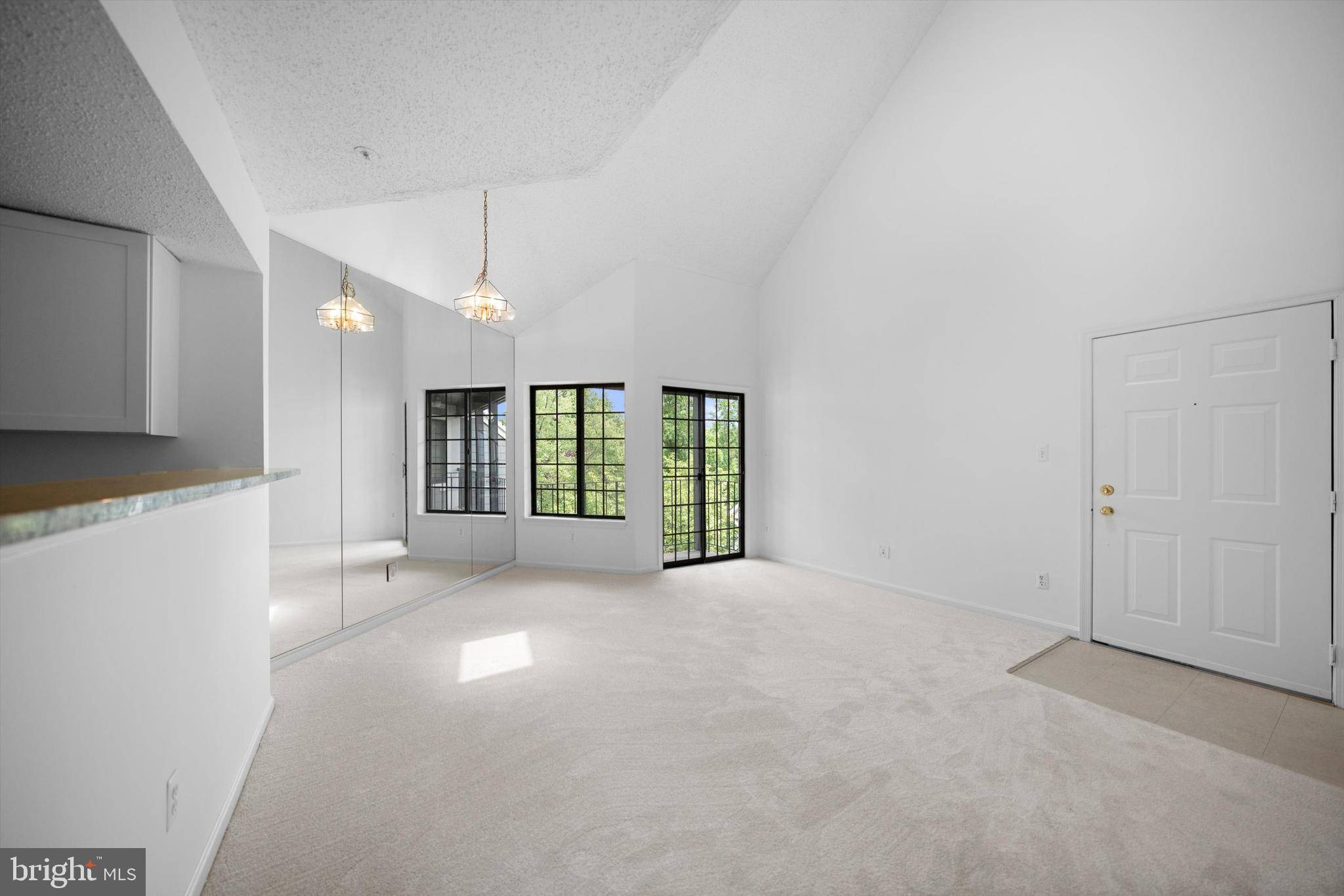 Alexandria, VA 22315,7013 BIRKENHEAD PL #F