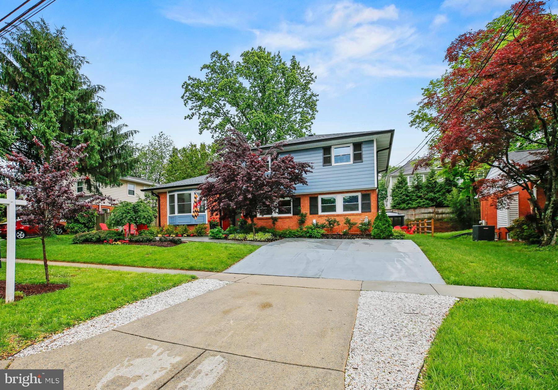 Bethesda, MD 20817,8702 BRADMOOR DR