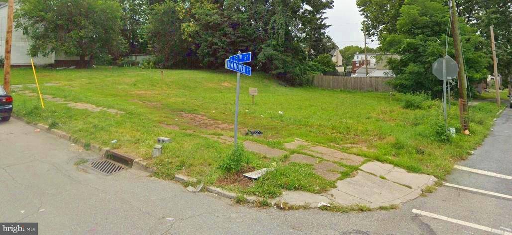 Harrisburg, PA 17104,1304 S 13TH ST