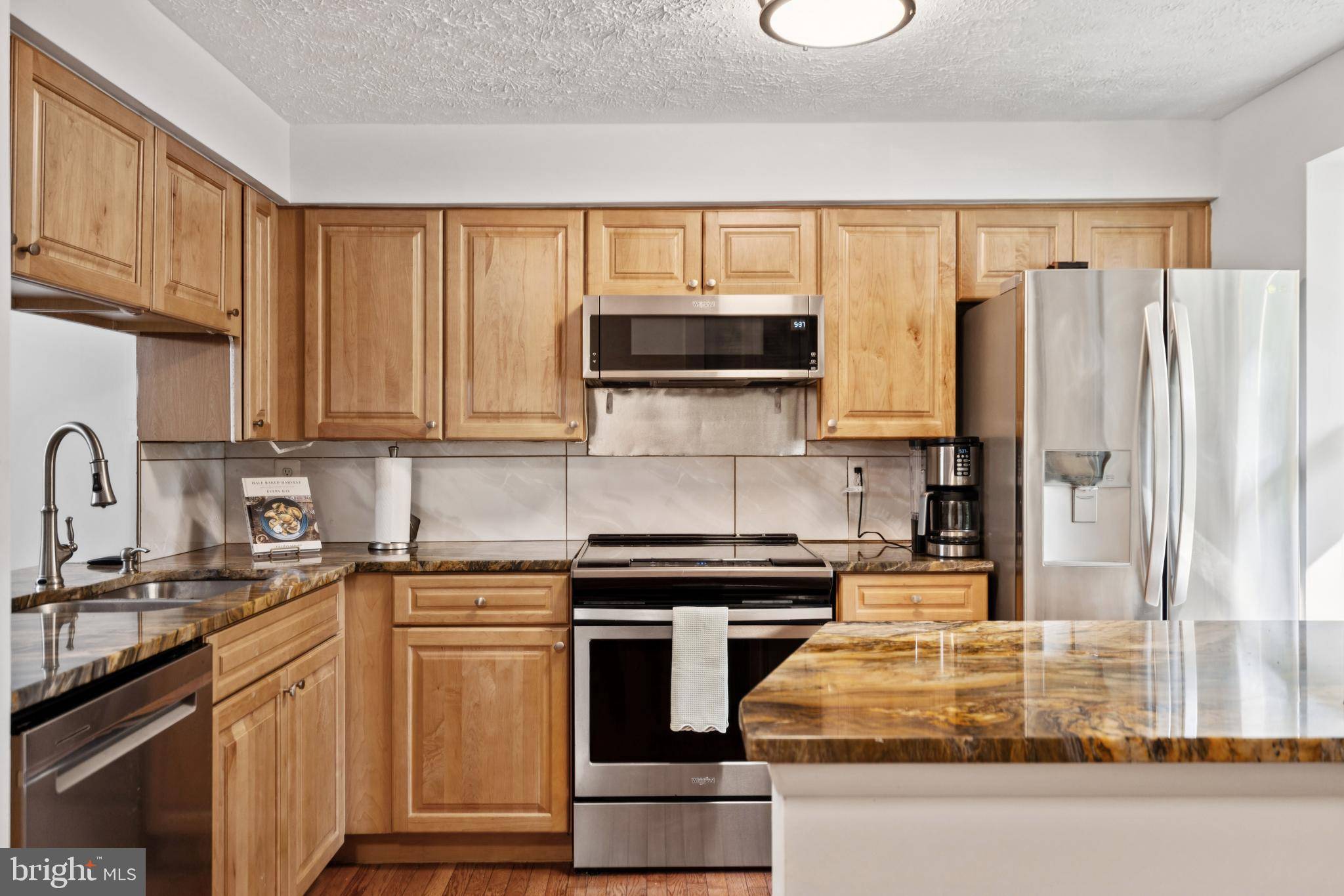 Lorton, VA 22079,8663 KENOSHA CT