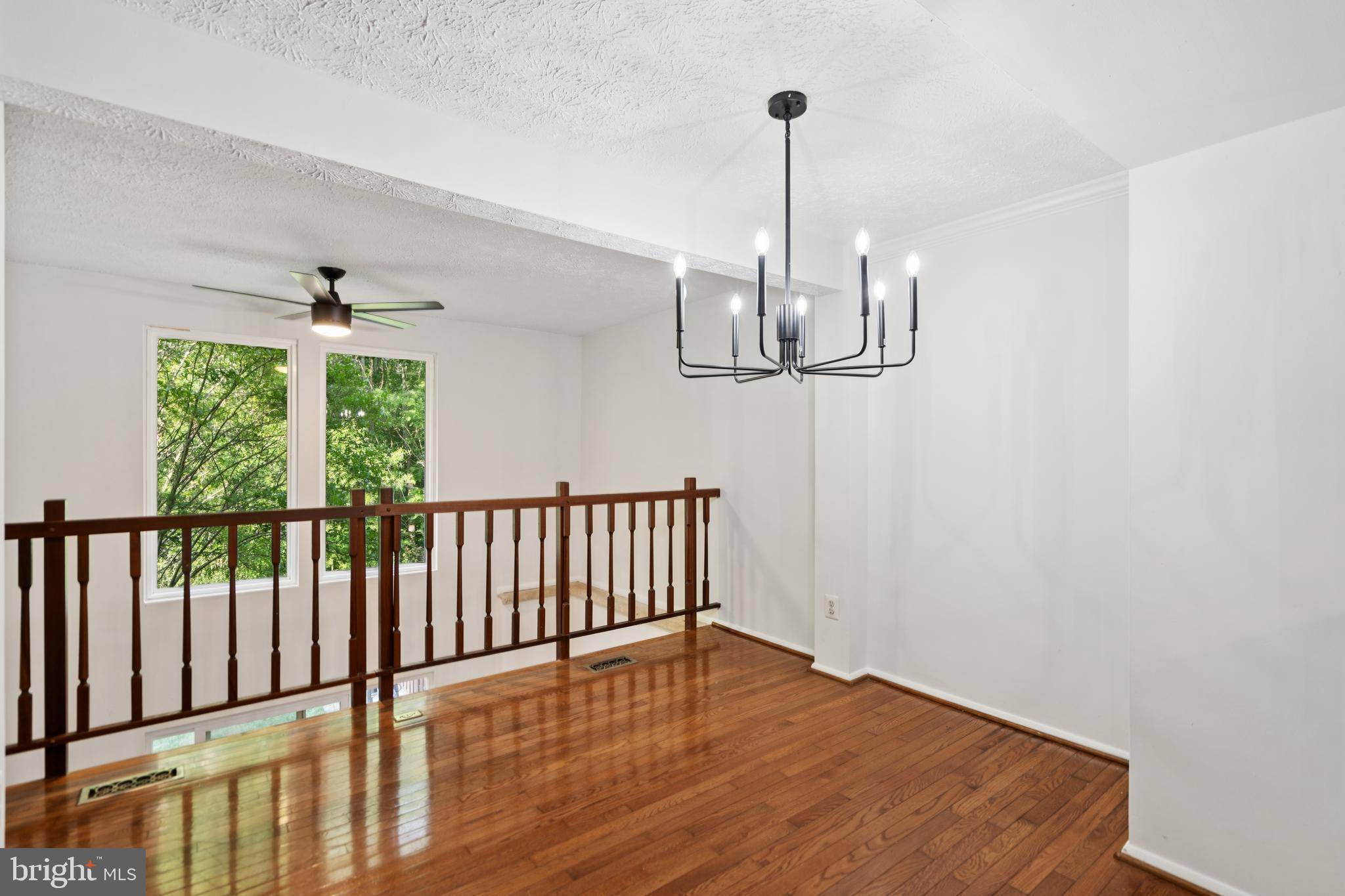 Lorton, VA 22079,8663 KENOSHA CT