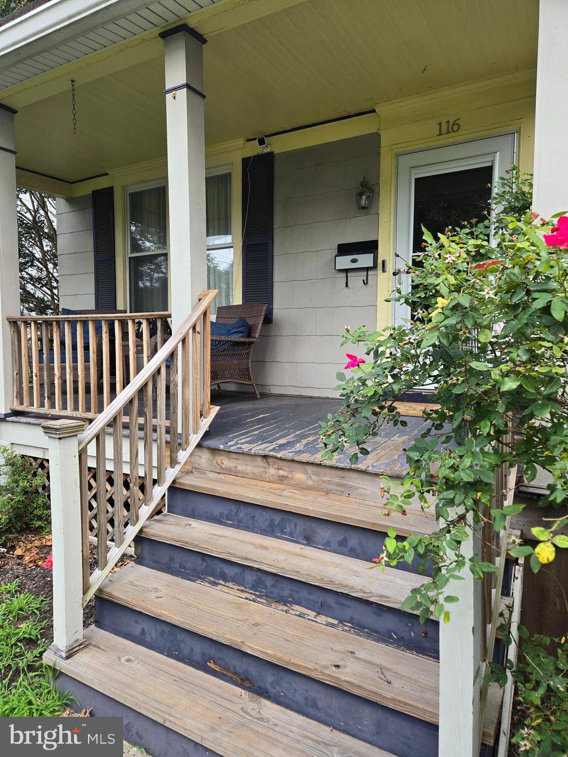 Dunellen, NJ 08812,116 DUNELLEN AVE