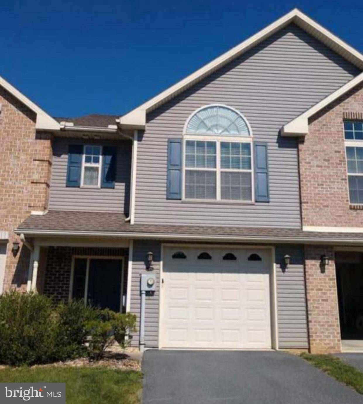 Chambersburg, PA 17201,2033 POWELL DR
