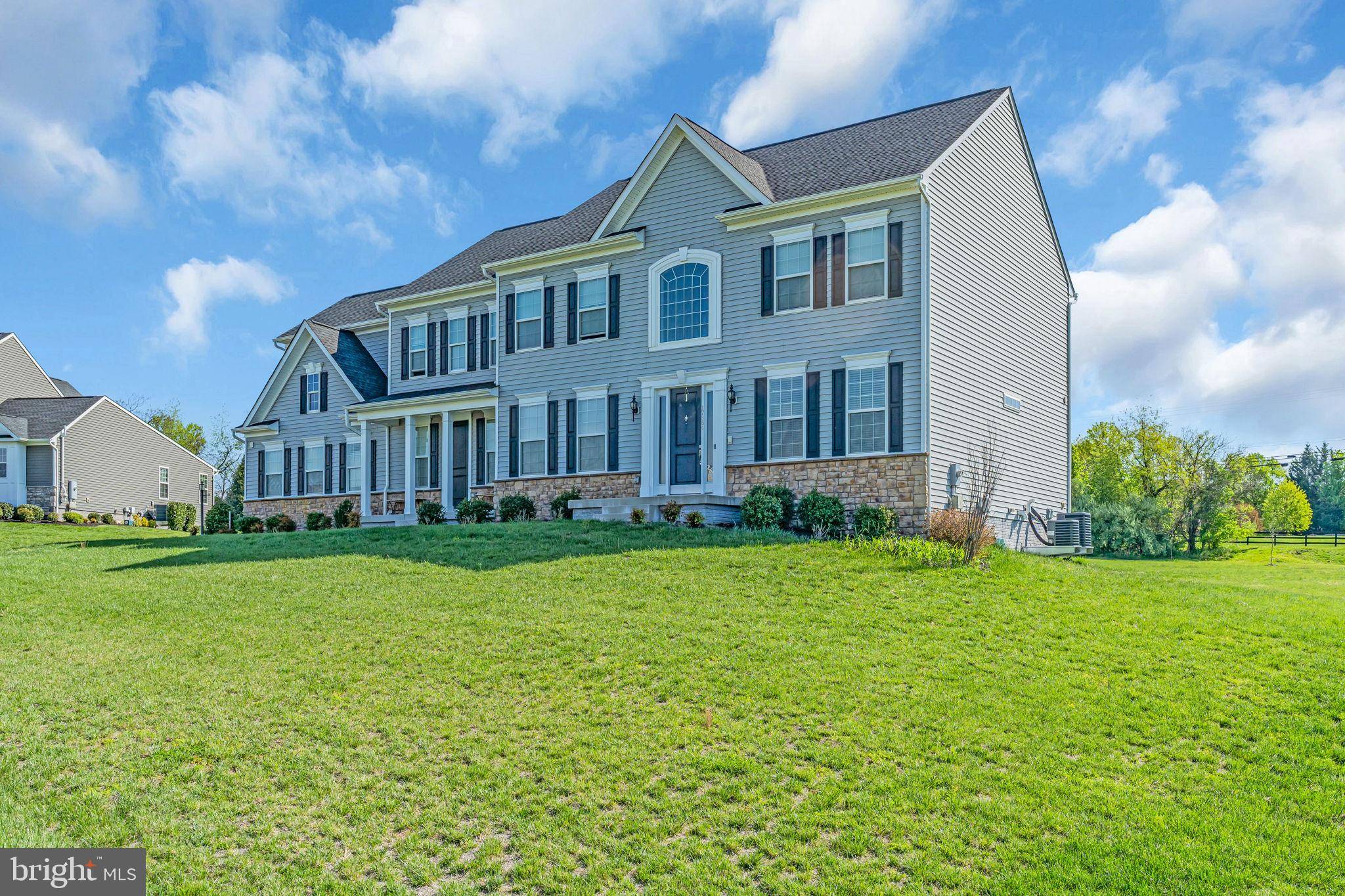 Purcellville, VA 20132,17864 MORNING BIRD PL
