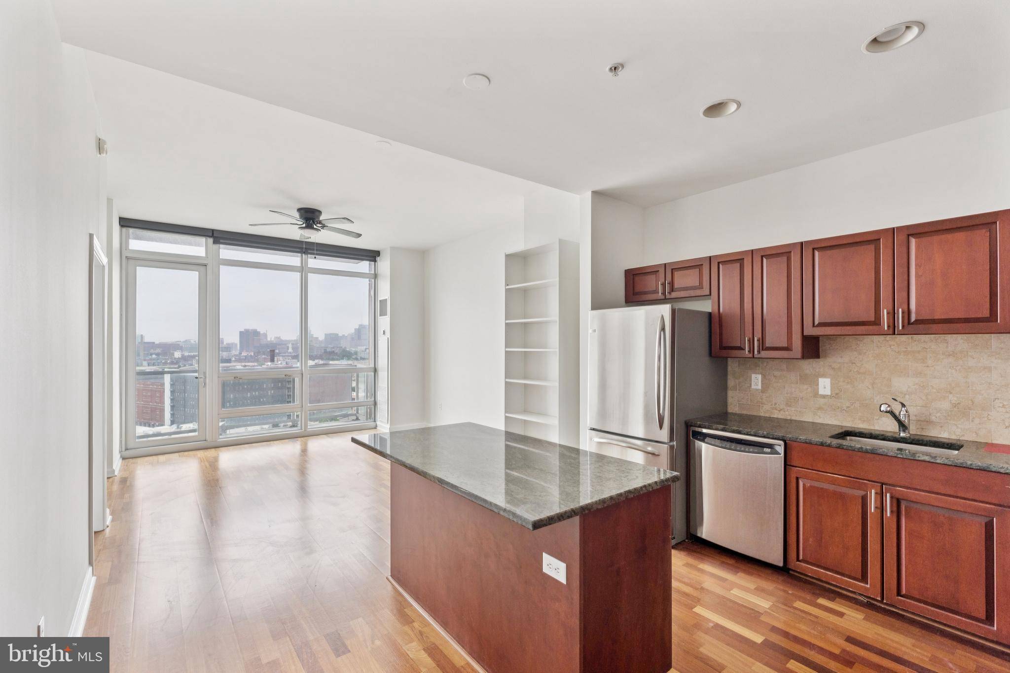 Philadelphia, PA 19123,901 N PENN ST #F1504