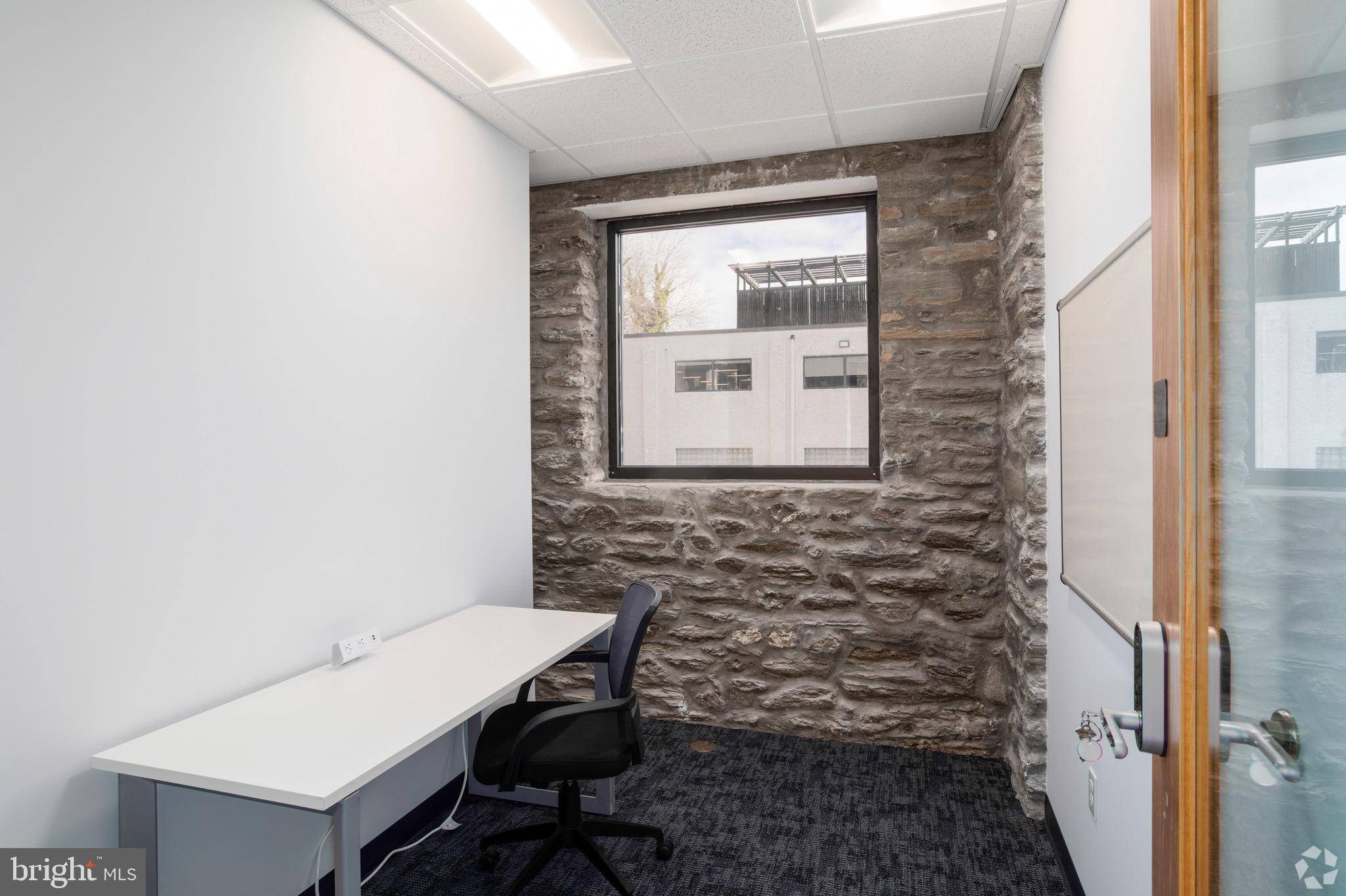Wyncote, PA 19095,147 GREENWOOD AVE #PRIVATE OFFICE