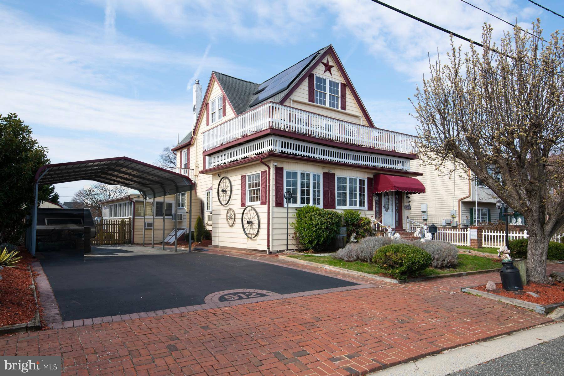Westville, NJ 08093,512 RIVER DR