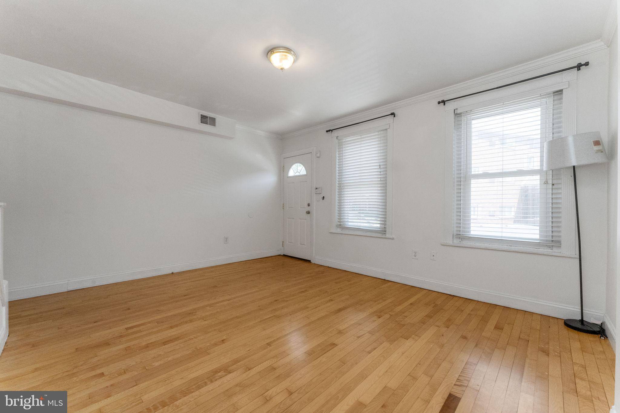 Conshohocken, PA 19428,6 ELIZABETH ST