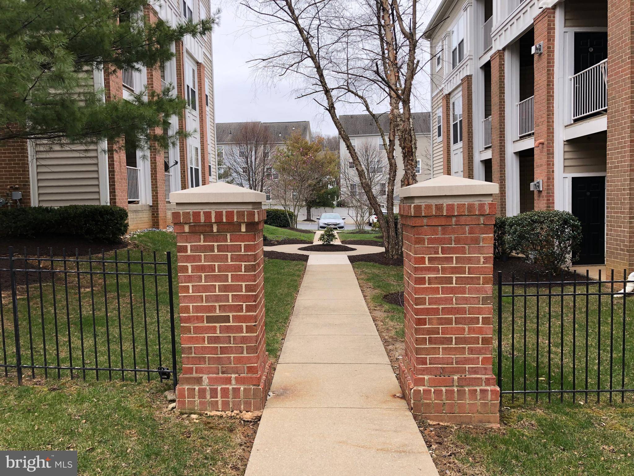Rockville, MD 20850,100 WATKINS POND BLVD #2-207