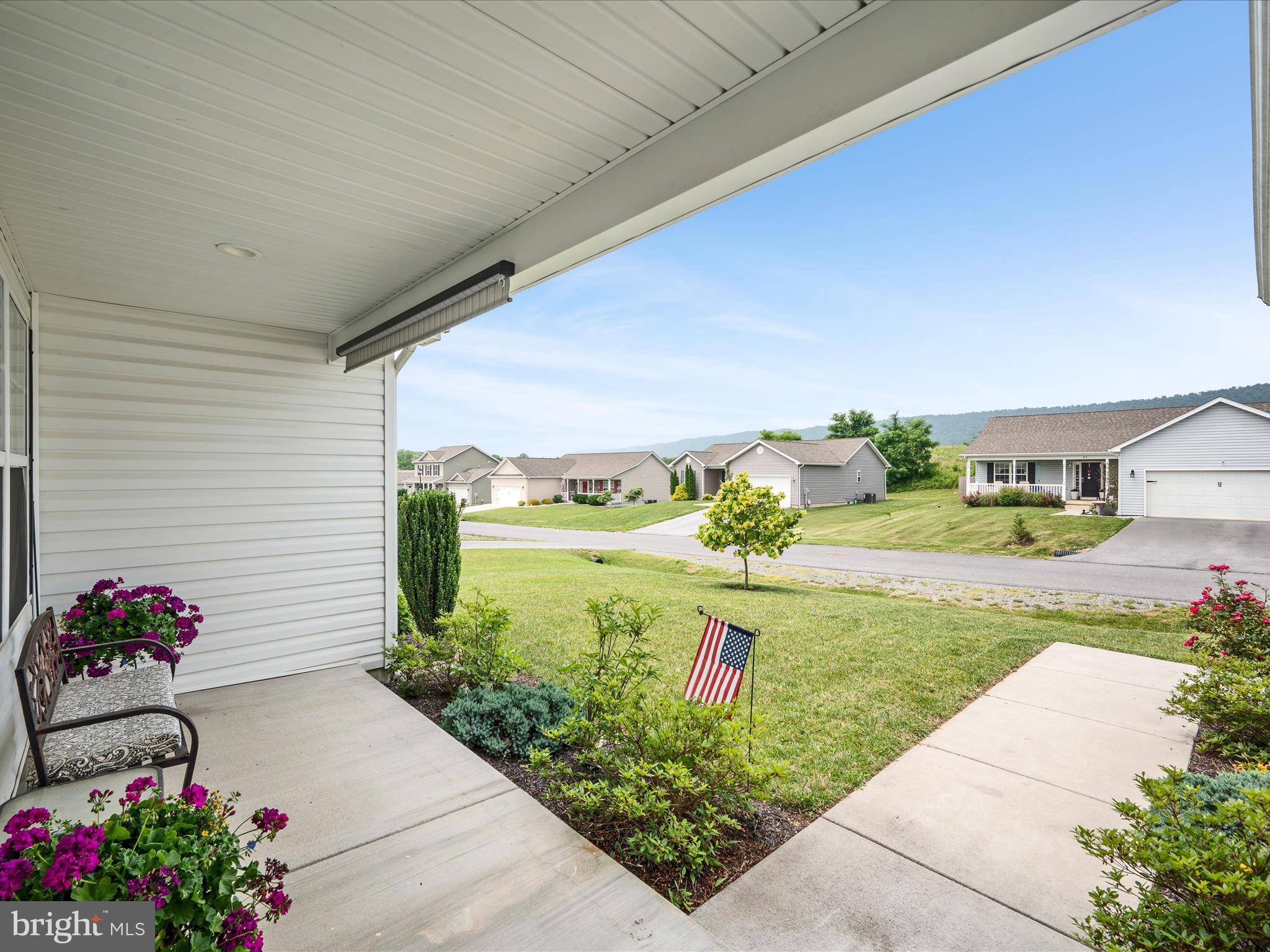 Martinsburg, WV 25403,94 TWICKENHAM DR