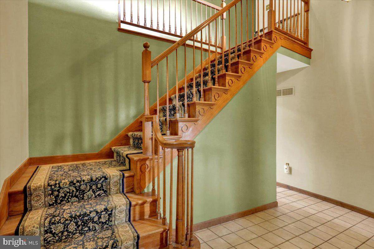 Kutztown, PA 19530,485 EAGLE RD