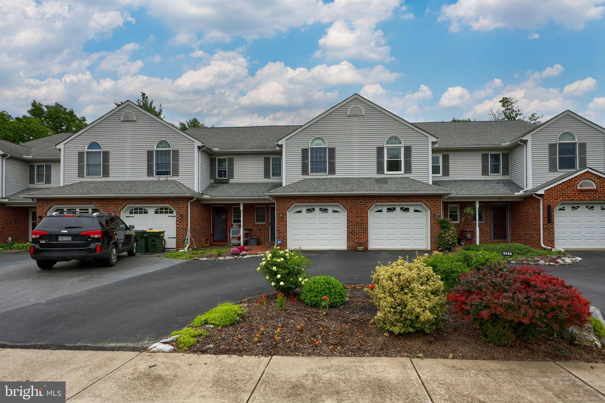 Lititz, PA 17543,119 PEPPERTON CT