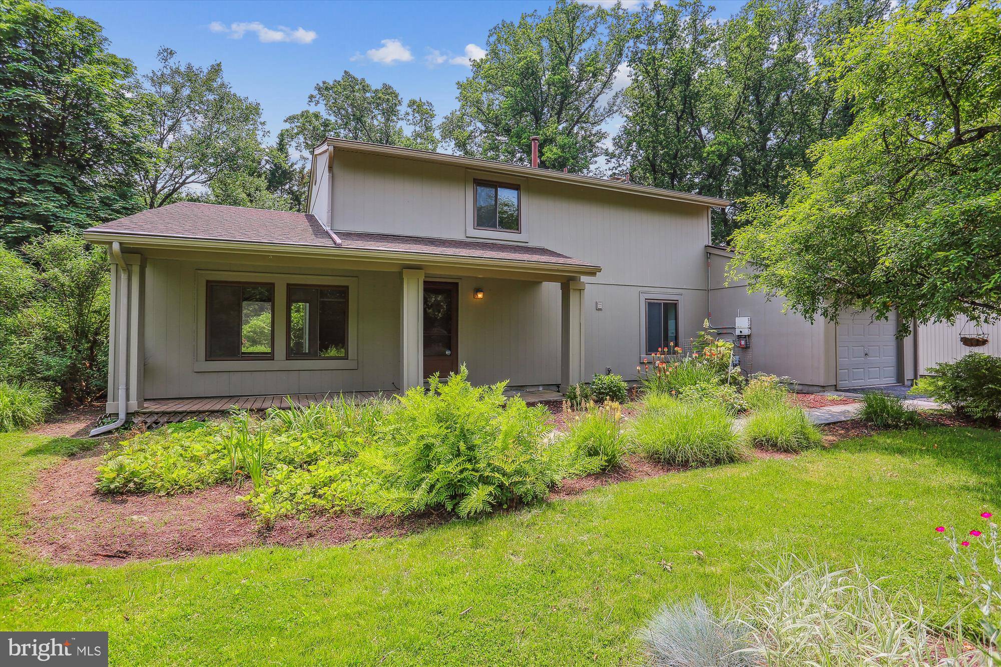 North Potomac, MD 20878,11628 HAPPY CHOICE LN