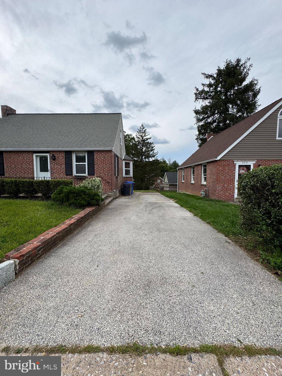 Newtown Square, PA 19073,402 S MEDIA LINE RD
