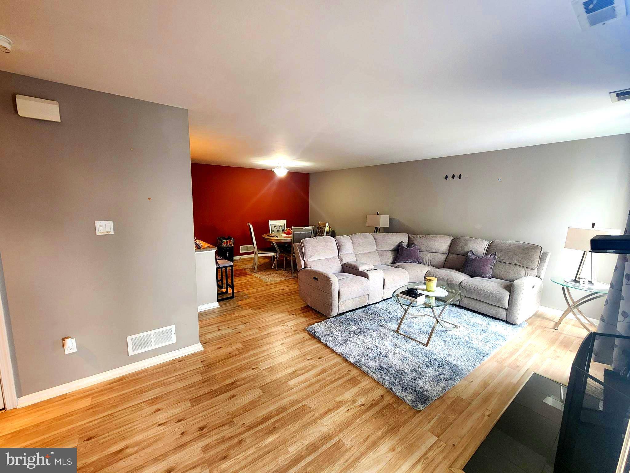 Levittown, PA 19057,36 LAUREN CT