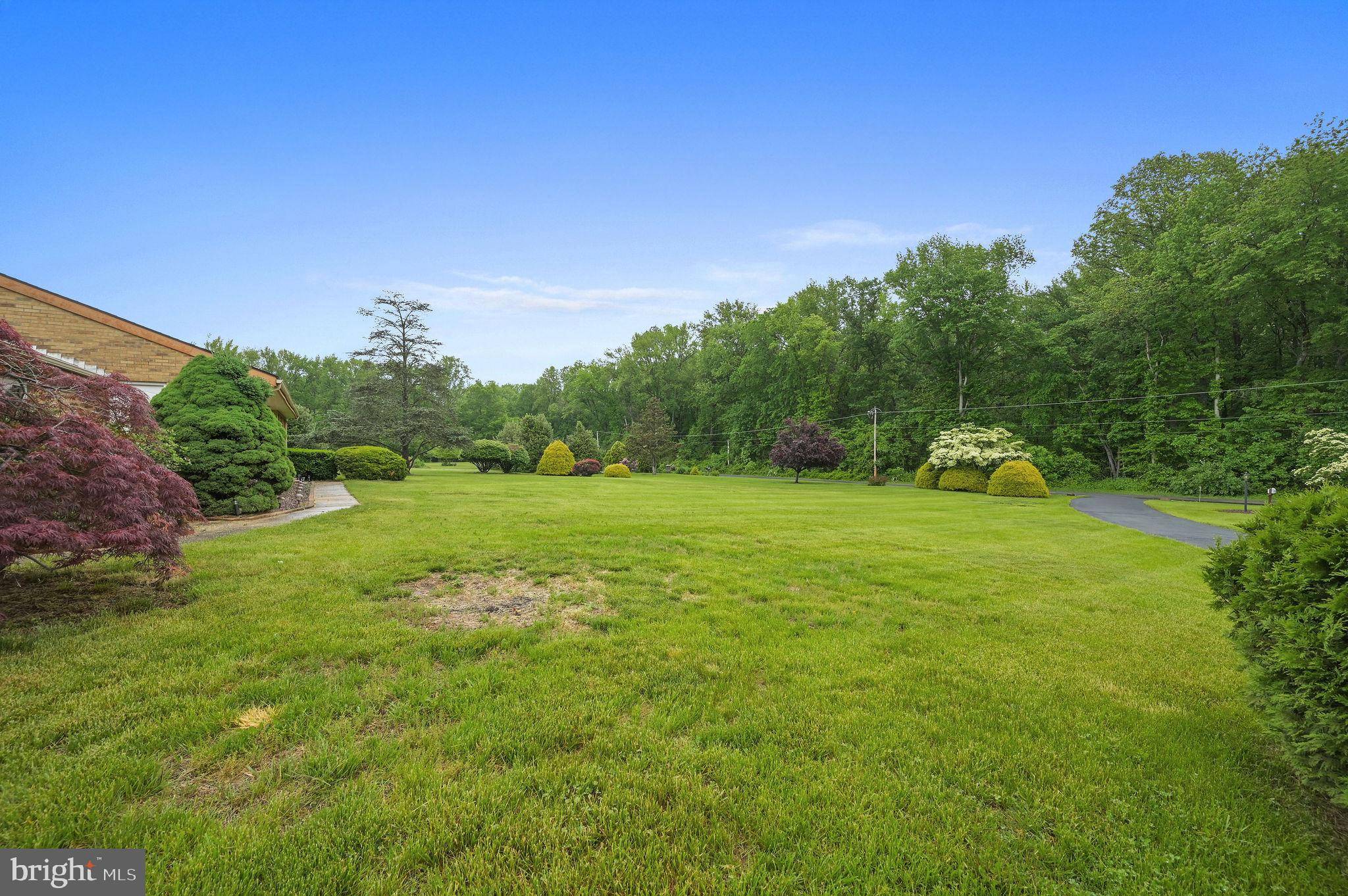 Townsend, DE 19734,232 DEER RUN RD