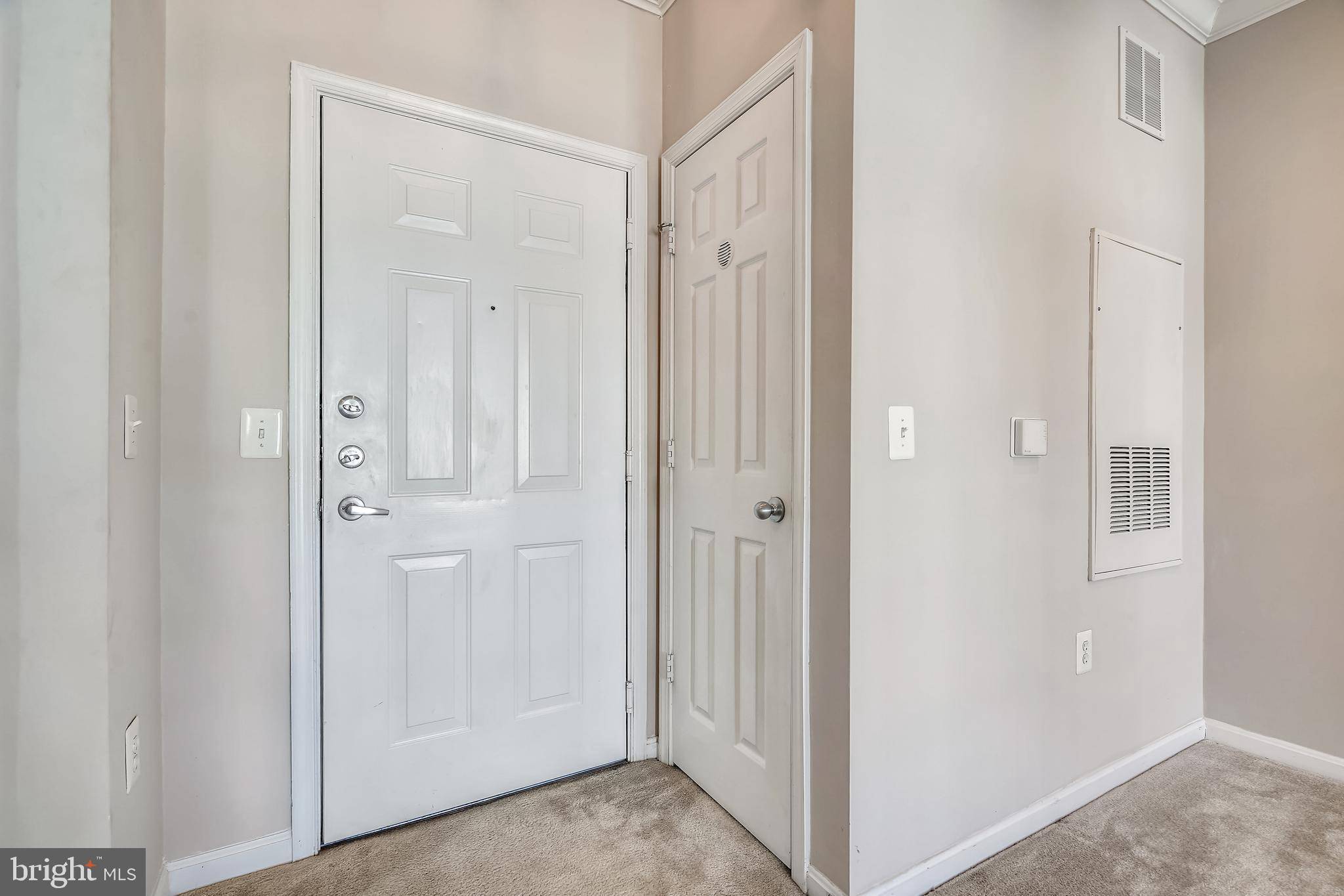 Vienna, VA 22181,2765 CENTERBORO DR #362