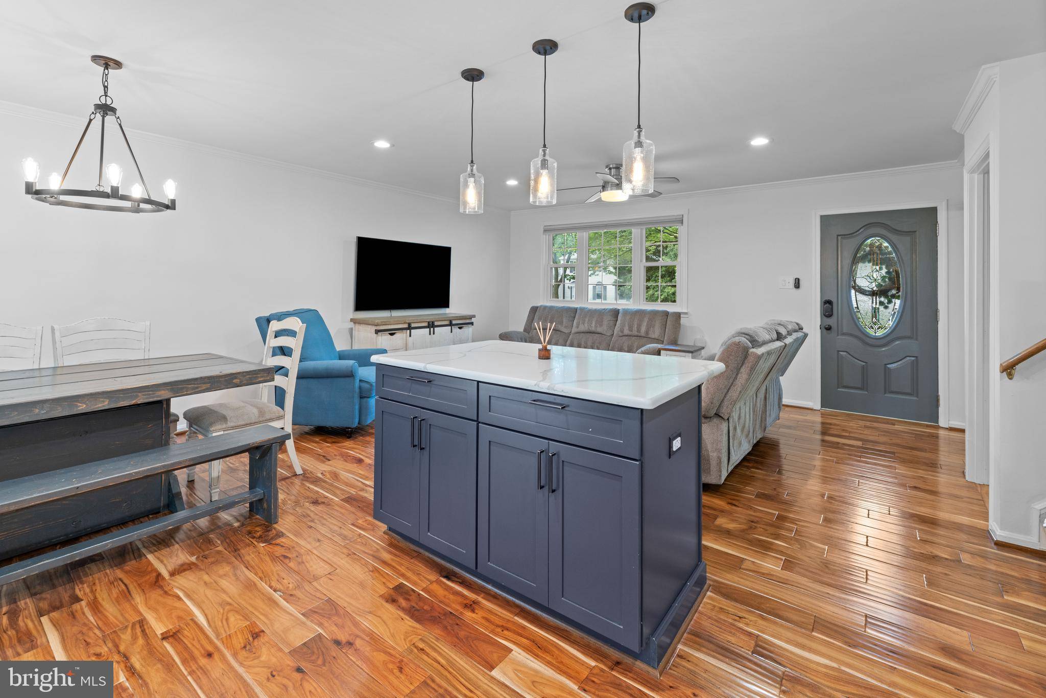 Burke, VA 22015,9761 TURNBUCKLE DR