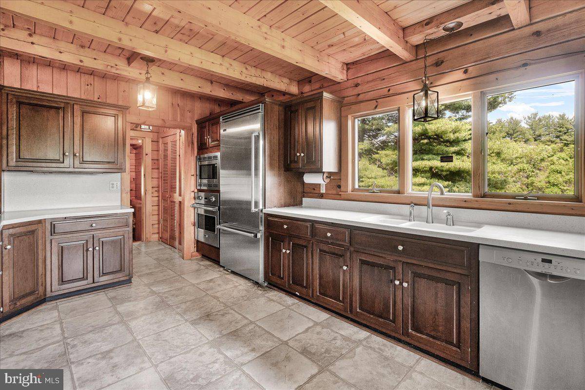 Poolesville, MD 20837,21142 WESTERLY RD