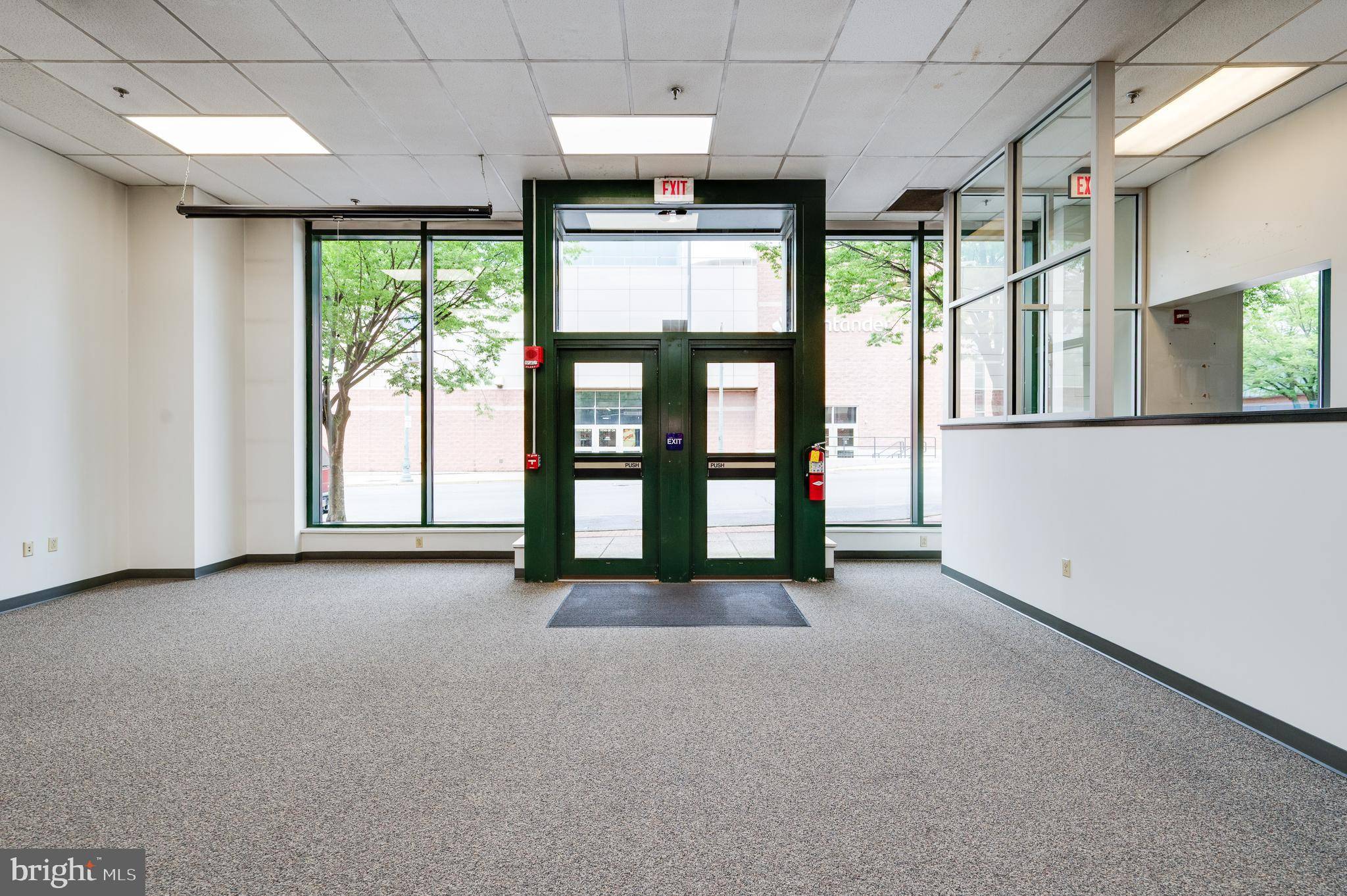 Reading, PA 19602,722 CHERRY ST