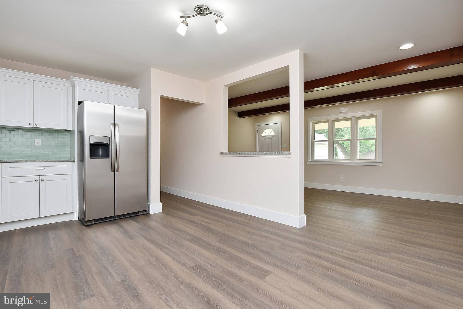 Bellmawr, NJ 08031,98 OAK AVE