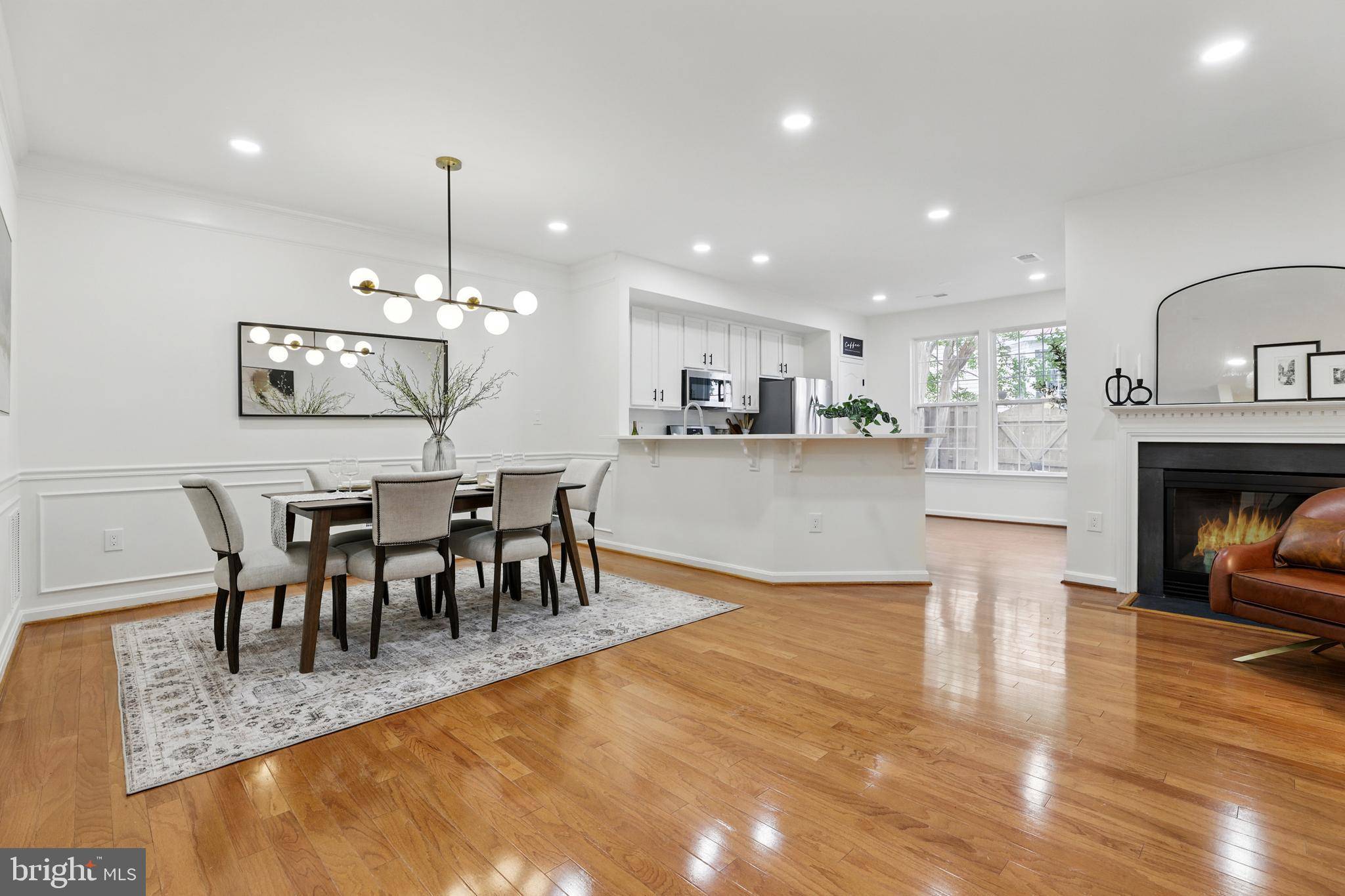 Centreville, VA 20121,13910 GOTHIC DR