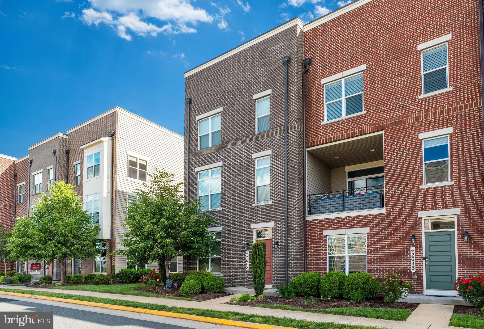 Ashburn, VA 20148,42645 ADEN TER