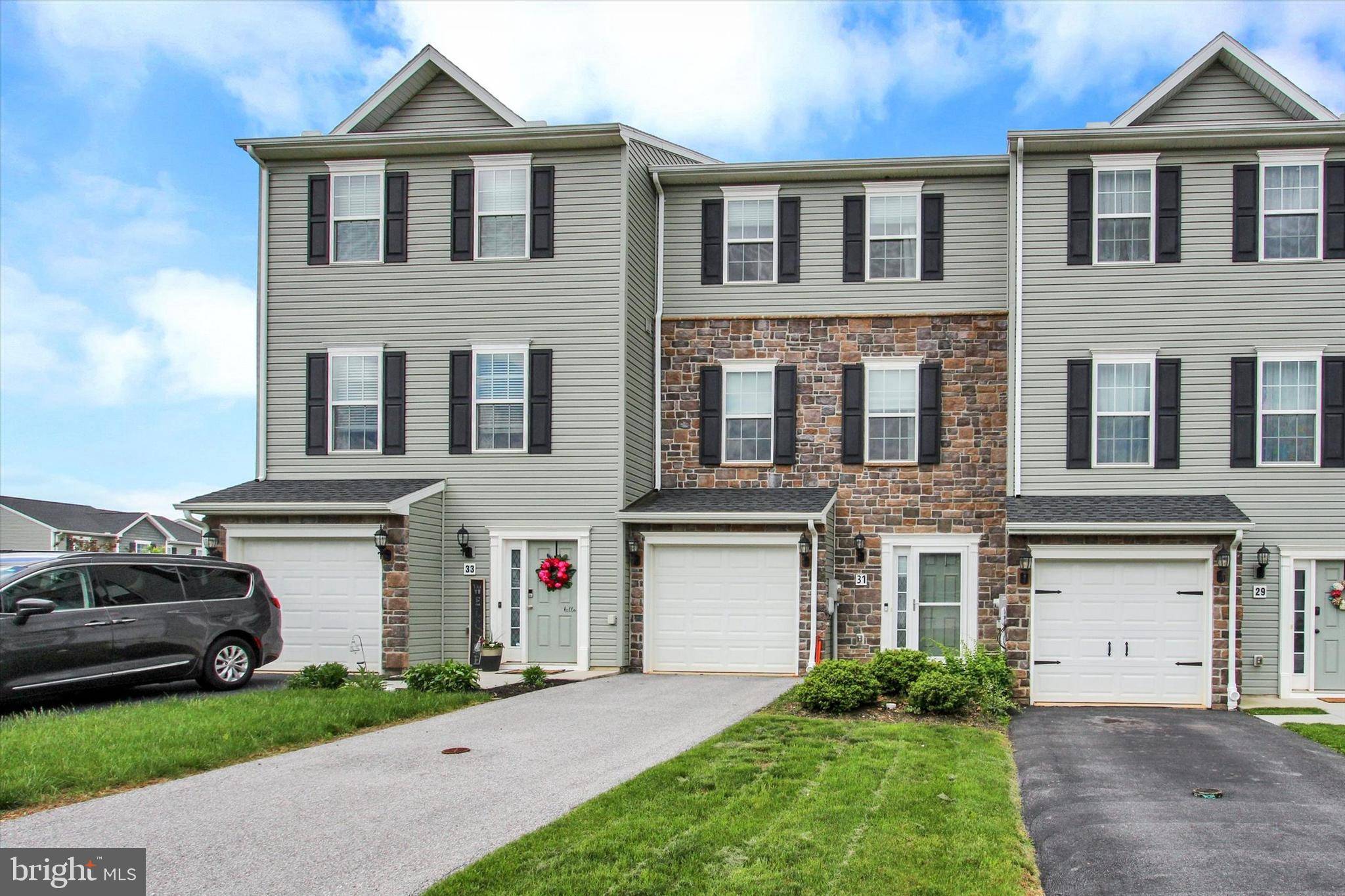 Hanover, PA 17331,31 HOLSTEIN DR