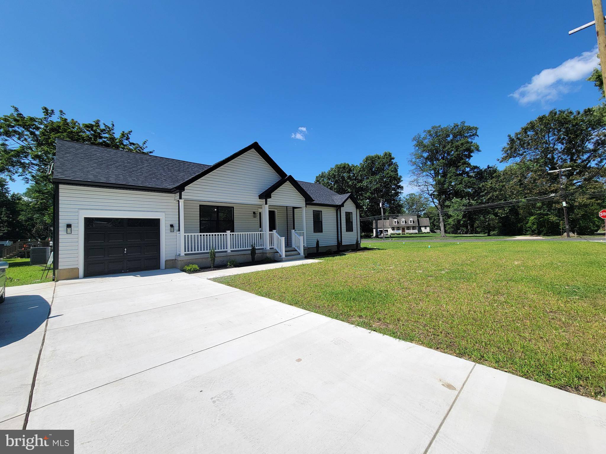 Vineland, NJ 08360,1182 RAE DR