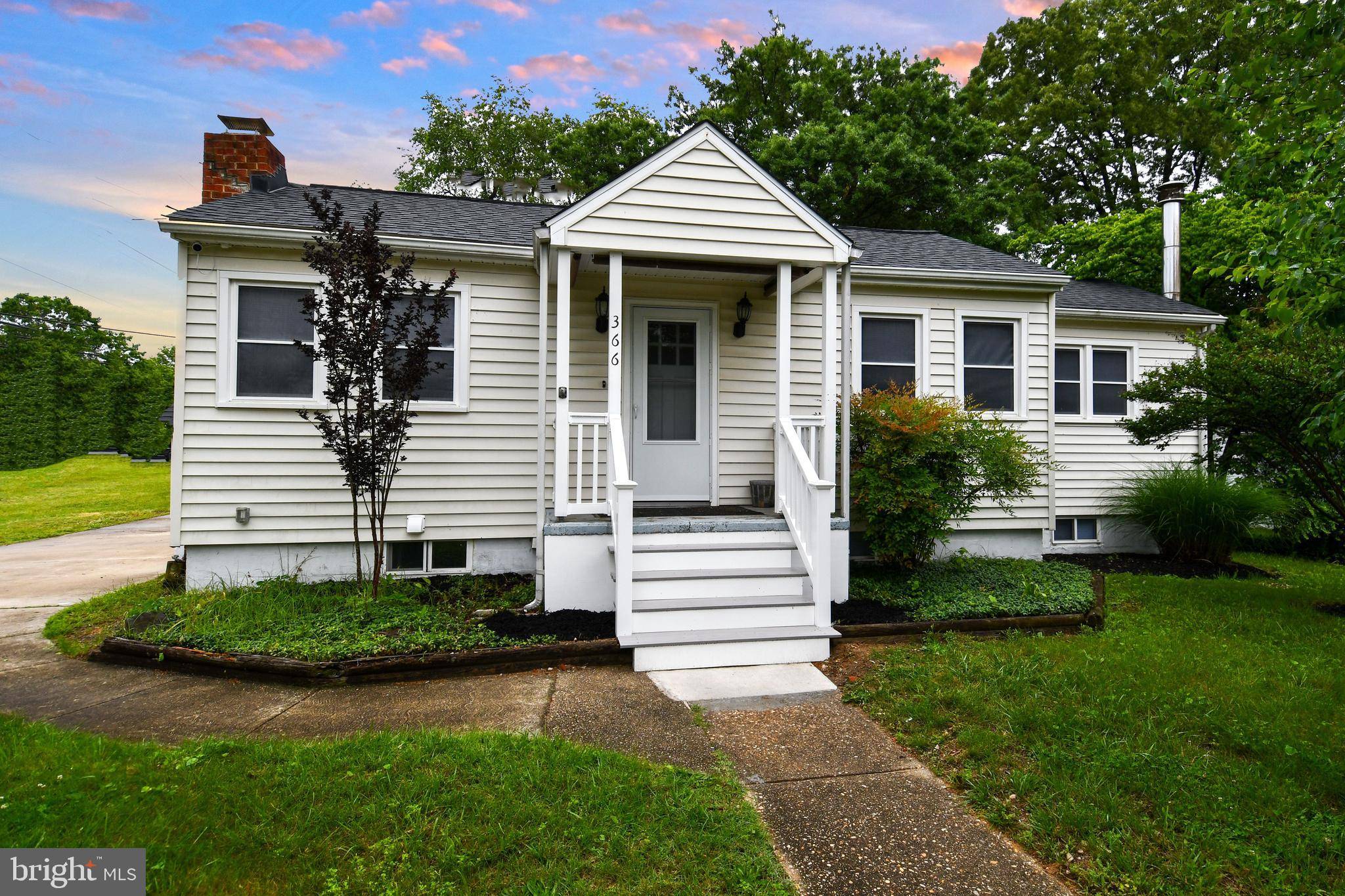 Odenton, MD 21113,366 BALTIMORE AVE