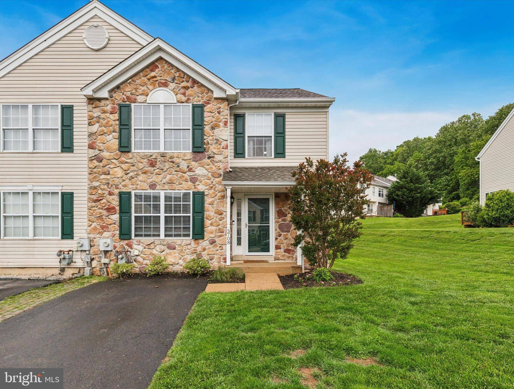 Doylestown, PA 18902,3708 SWETLAND DR