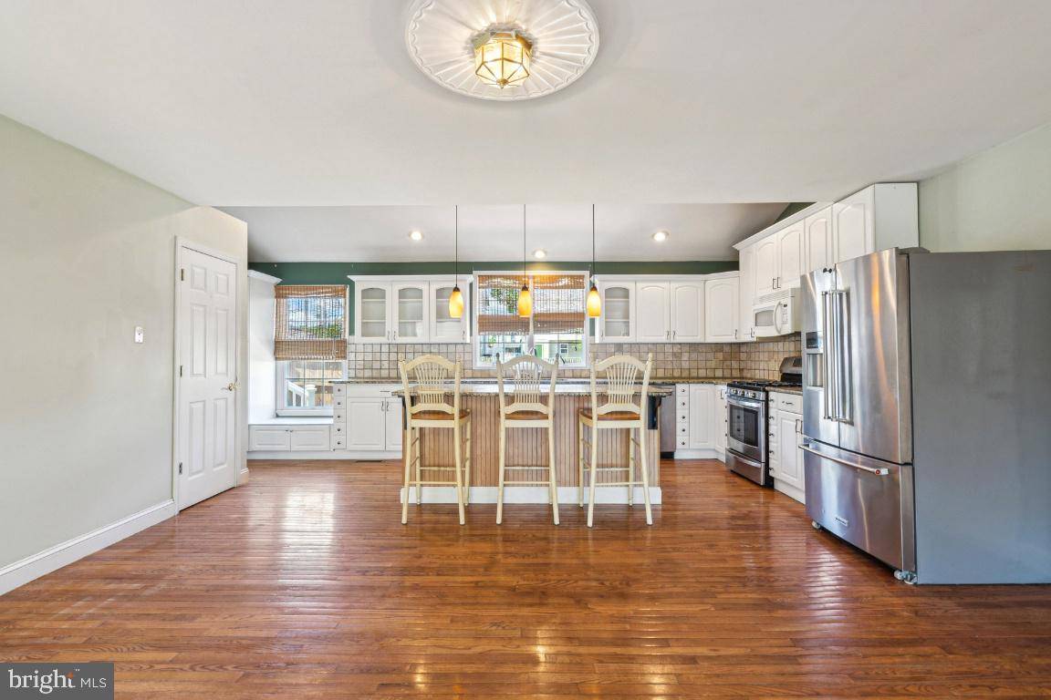 Riverside, NJ 08075,508 WEEKS AVE