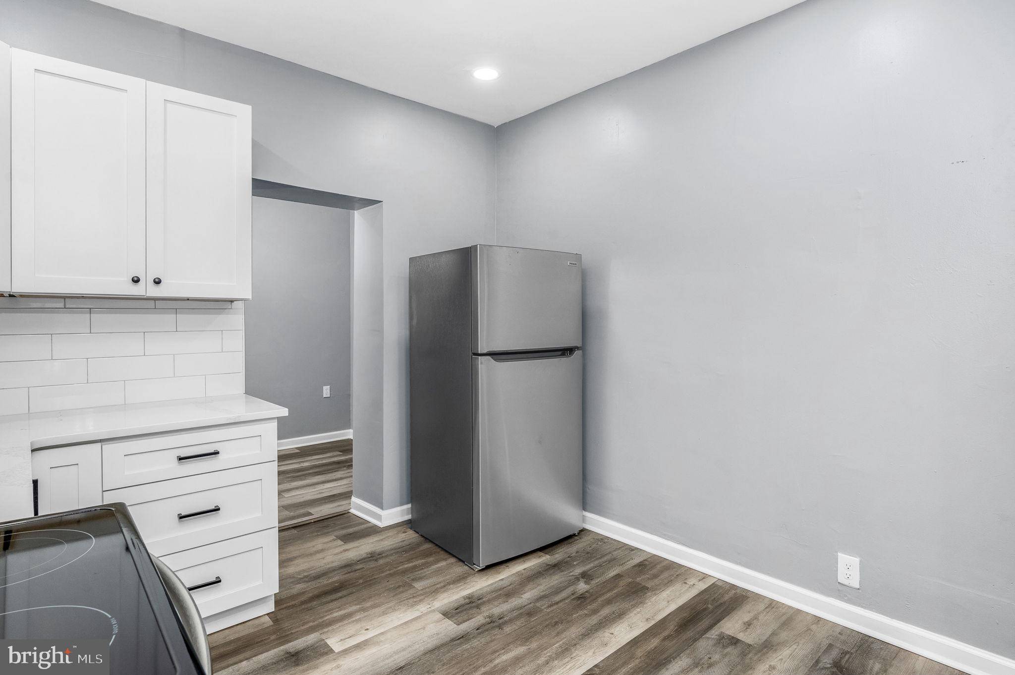 Philadelphia, PA 19140,707 W ONTARIO ST