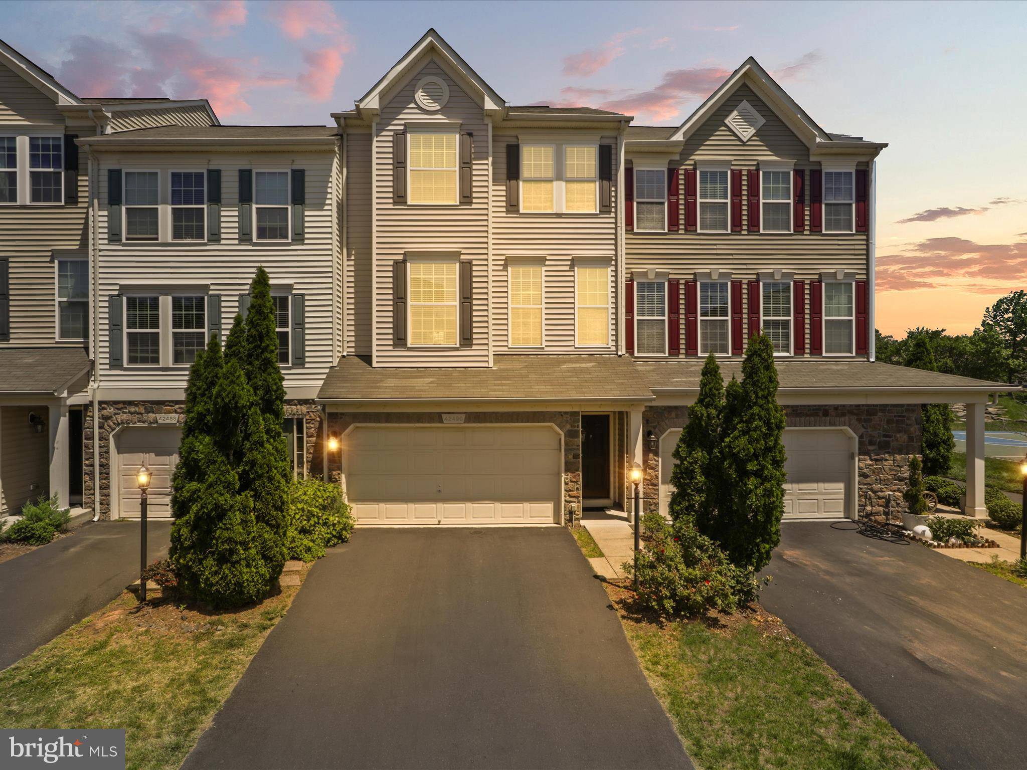 Broadlands, VA 20148,42490 FRANKLIN BENJAMIN TER