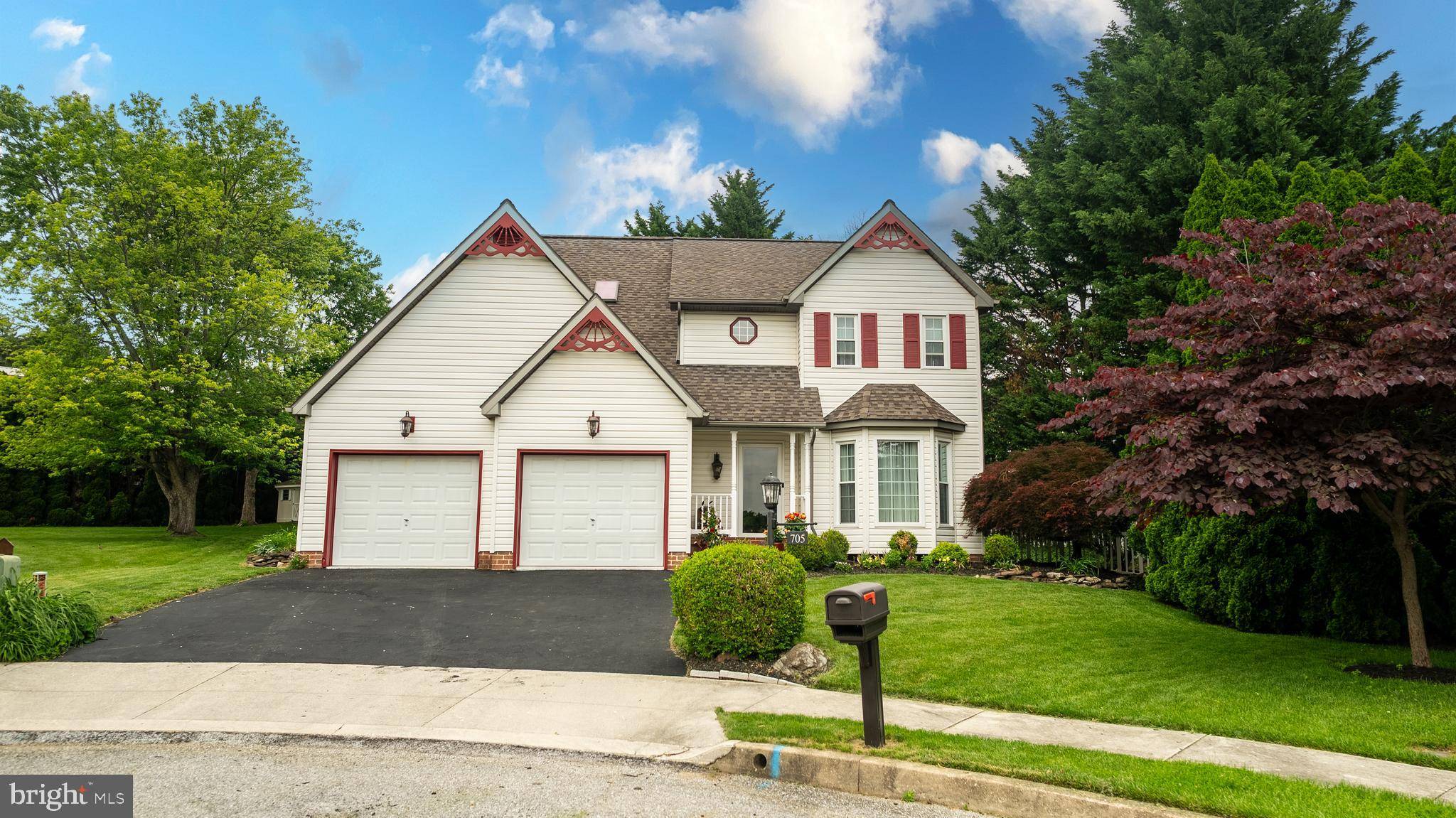 Hanover, PA 17331,705 HEMLOCK CT