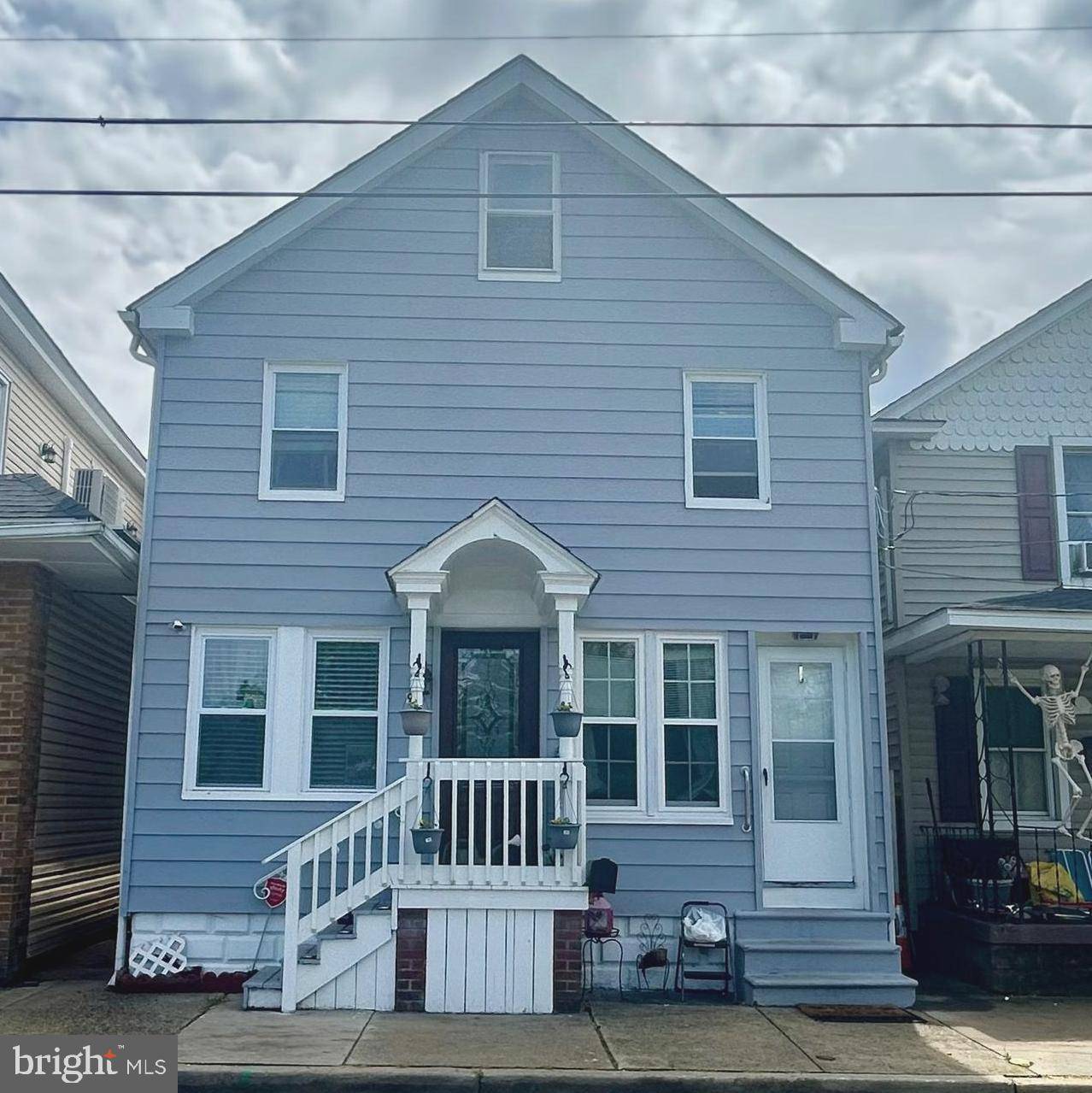 Penns Grove, NJ 08069,98 RAILROAD AVE