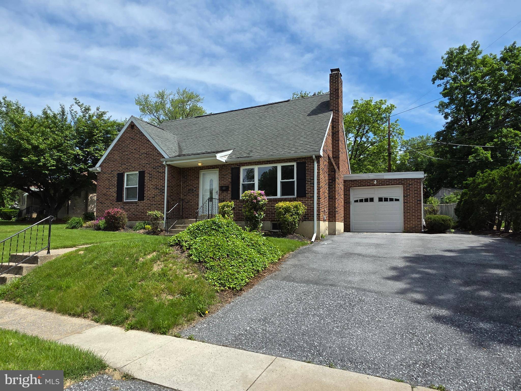 Harrisburg, PA 17109,616 SYLVAN PL