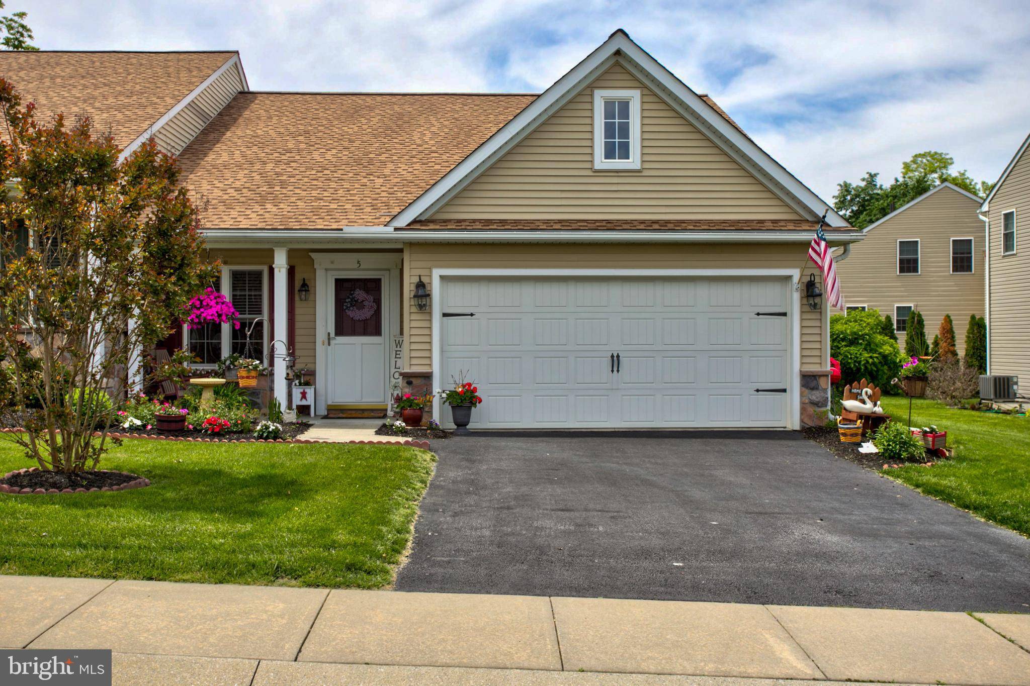 Christiana, PA 17509,5 JASPER LN