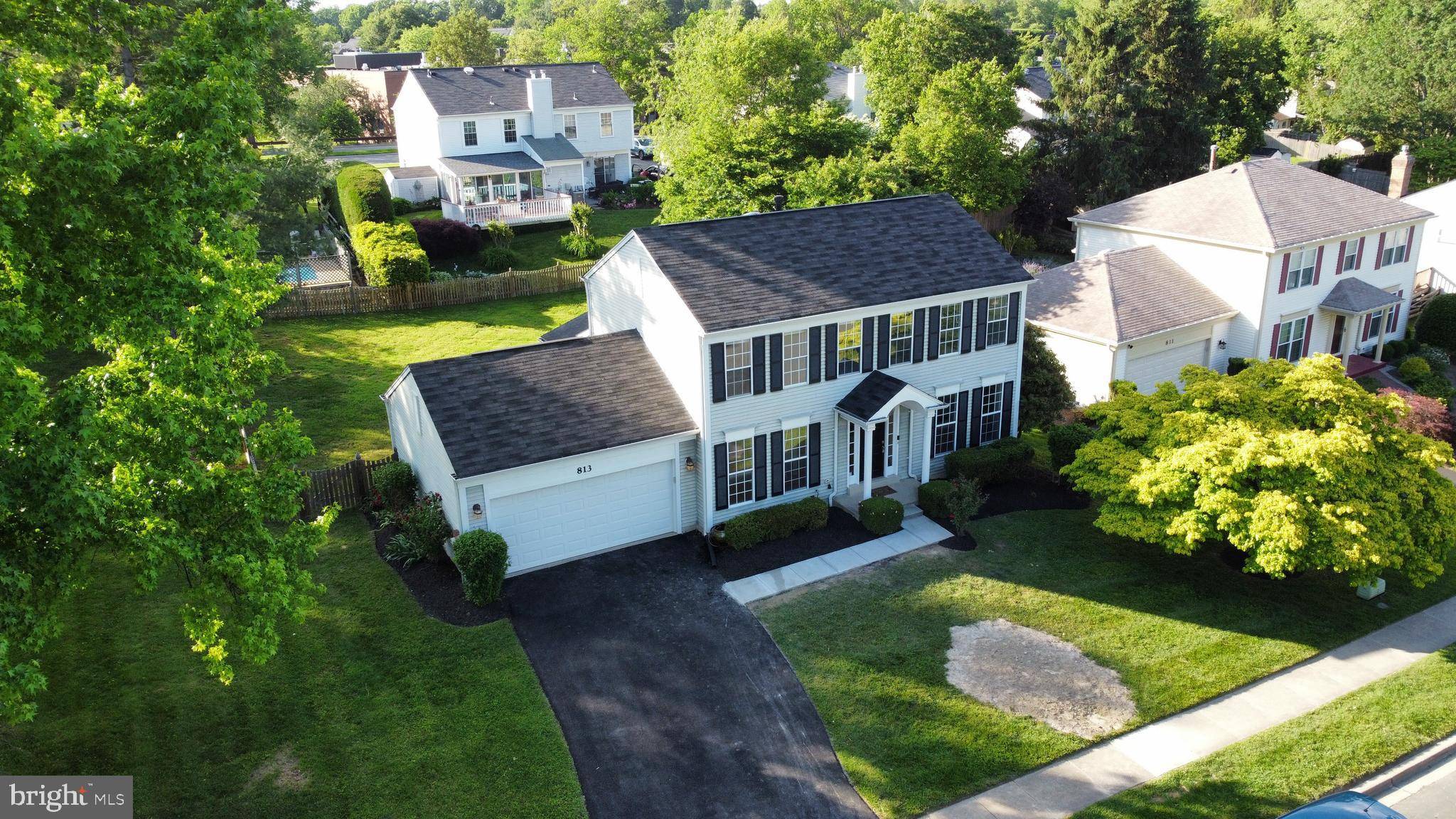 Gaithersburg, MD 20878,813 POINTER RIDGE DR