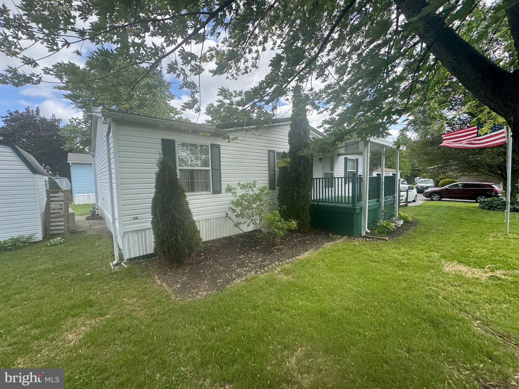 Lancaster, PA 17603,108 WILDBRIAR CT S
