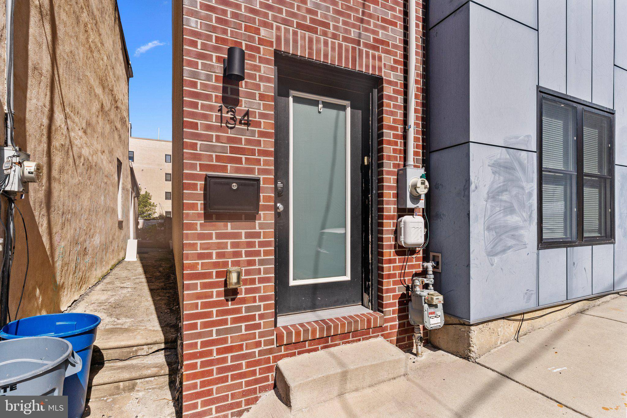 Philadelphia, PA 19127,134 BURNSIDE ST
