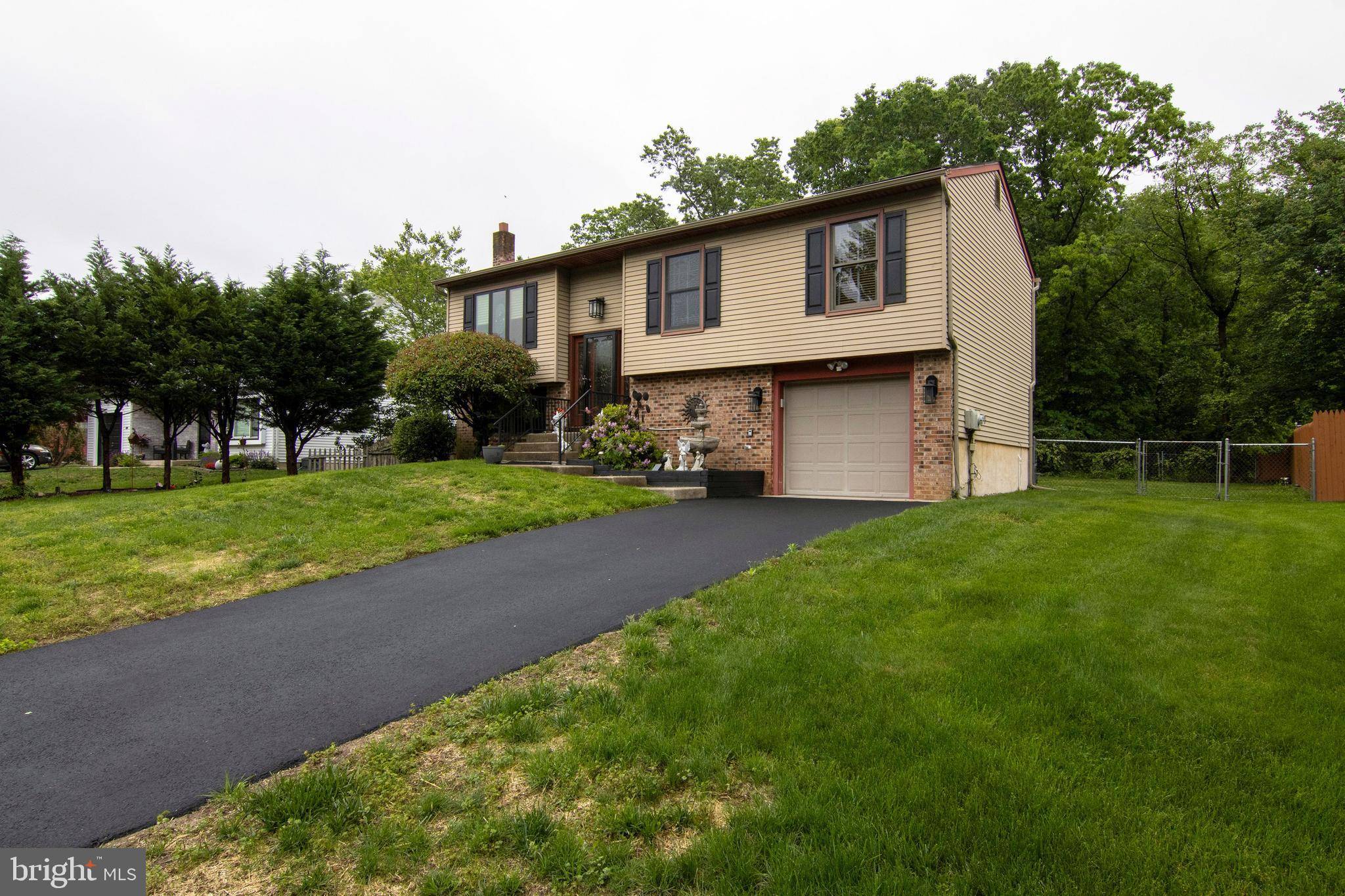 Sicklerville, NJ 08081,7 HANOVER PL