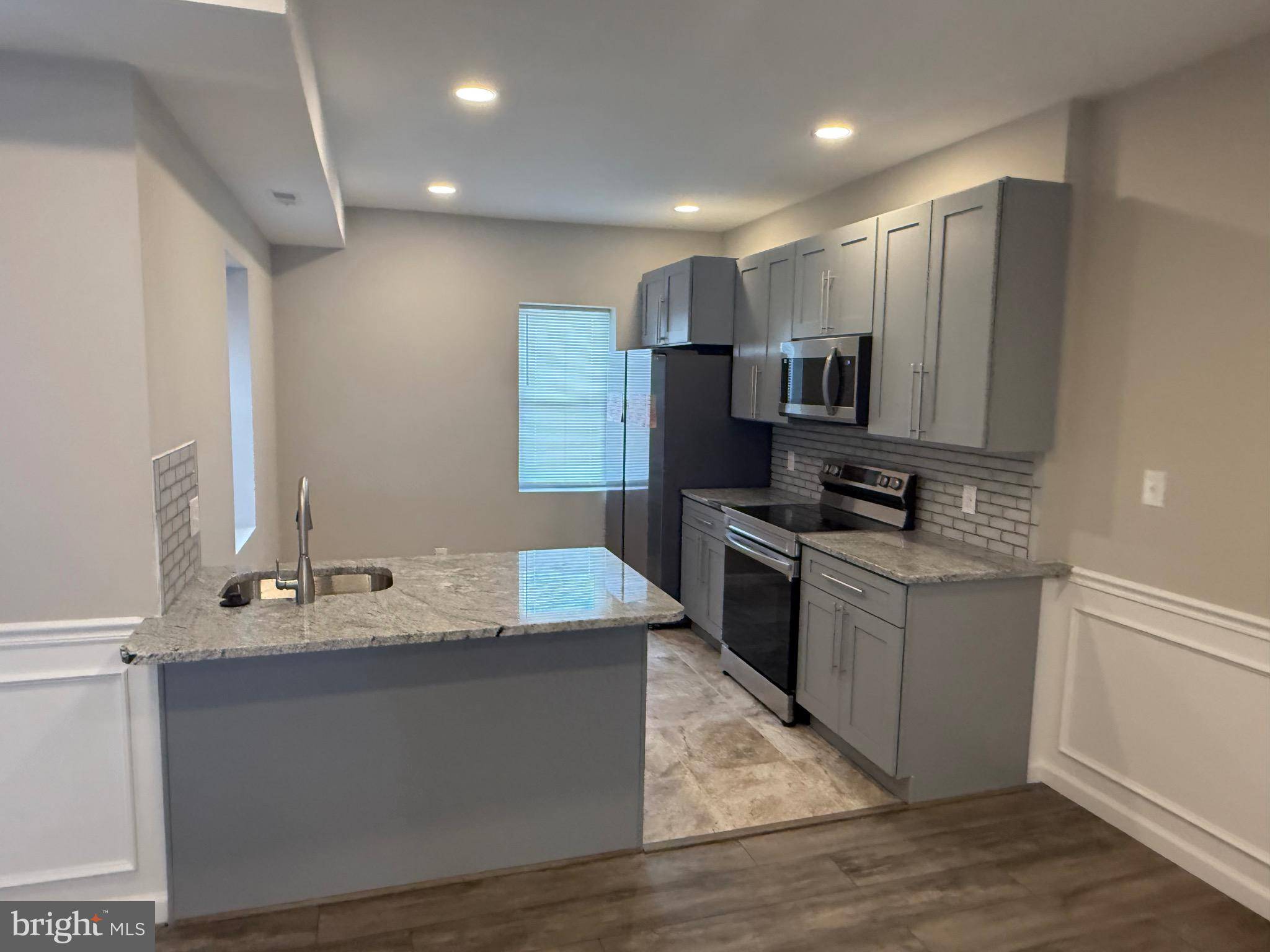 Philadelphia, PA 19131,5408 DIAMOND ST