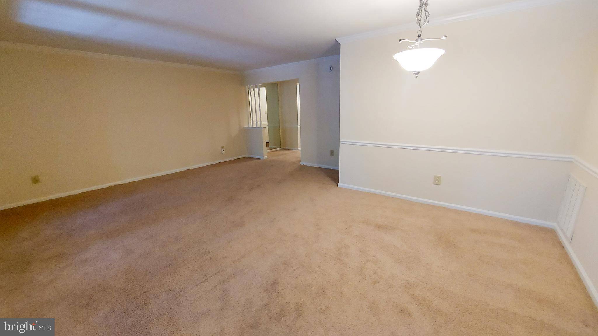 Rockville, MD 20852,10712 KINGS RIDING WAY #102-15
