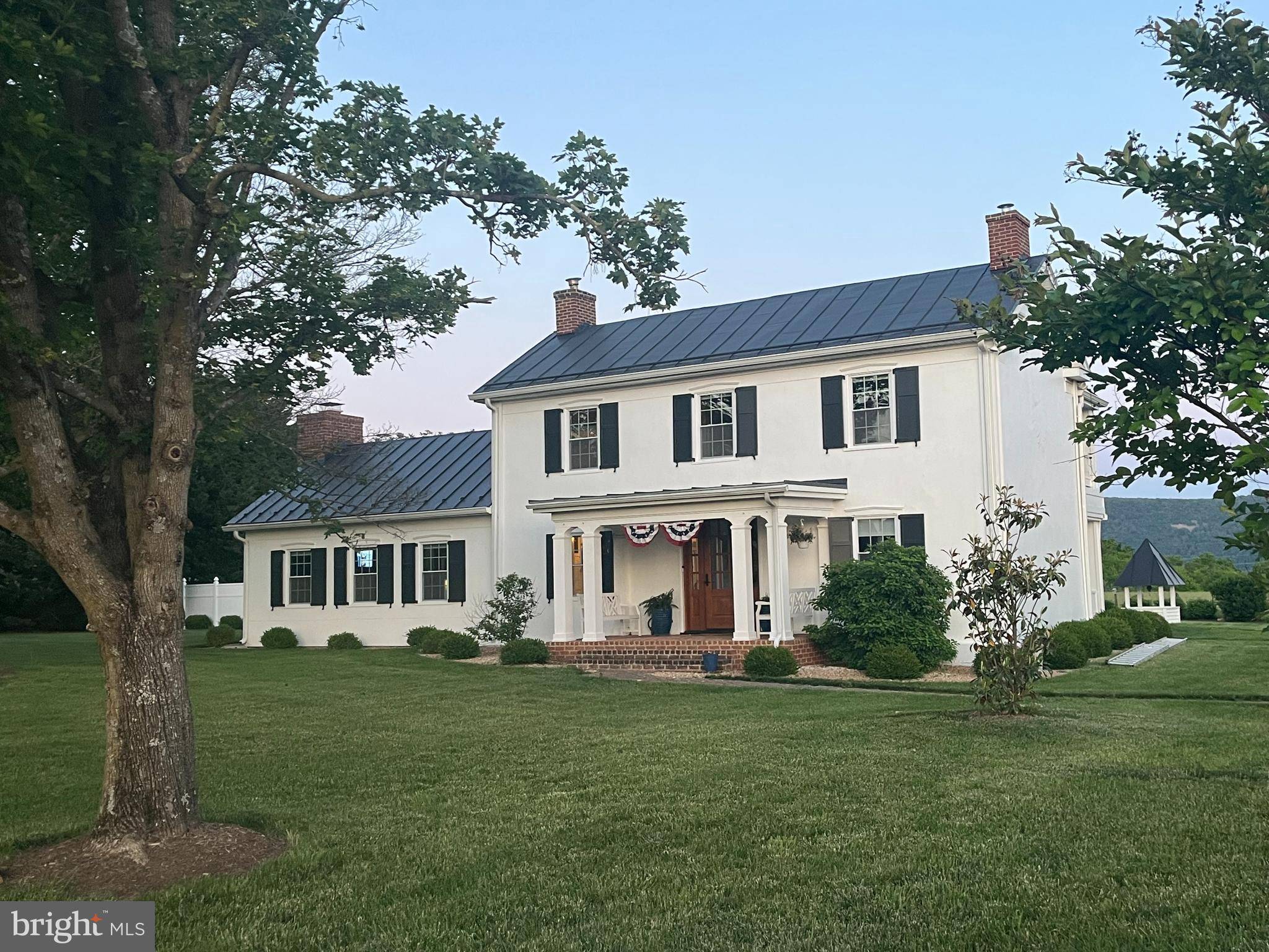 Toms Brook, VA 22660,27986 OLD VALLEY PIKE