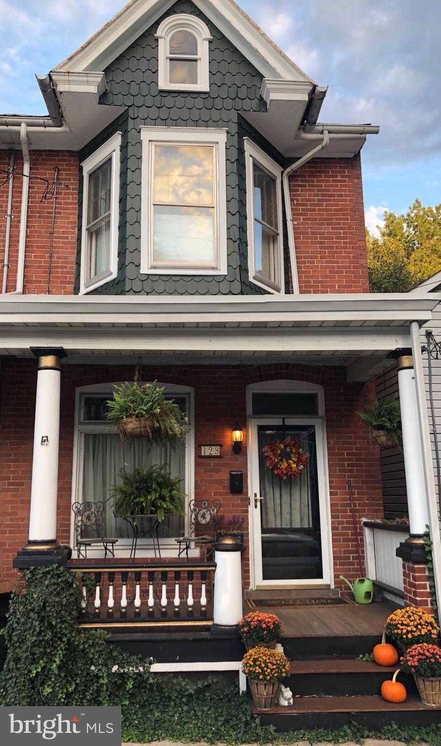 Lititz, PA 17543,123 S CEDAR ST