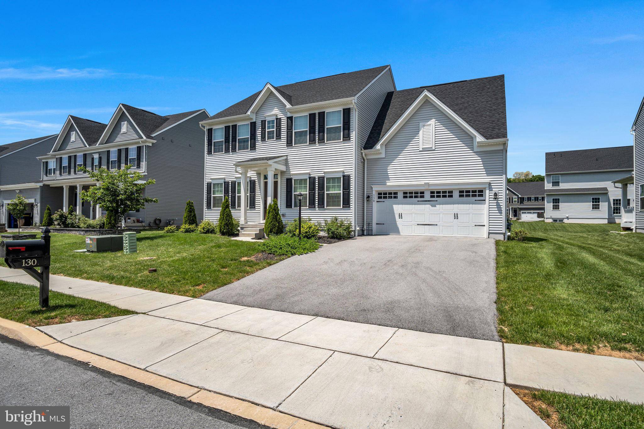 Mechanicsburg, PA 17050,130 GRAYHAWK WAY S
